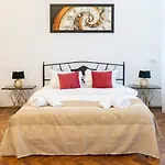 Vila 5* Noble House In Historic Center