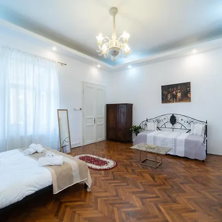 빌라 5* Noble House In Historic Center