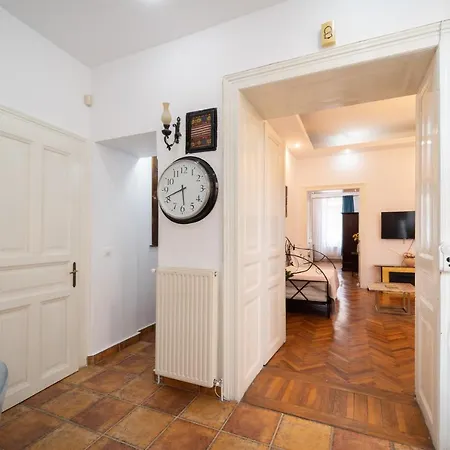 5* Noble House In Historic Center 빌라 클루지나포카