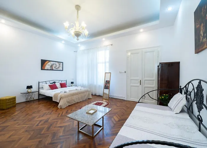 5* Noble House In Historic Center Vila