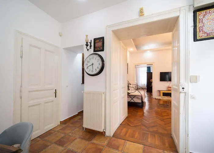 5* Noble House In Historic Center Vila Kluž