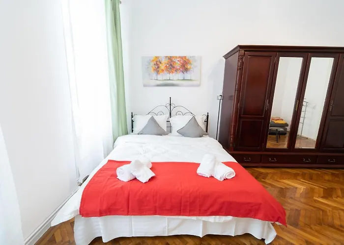 5* Noble House In Historic Center
