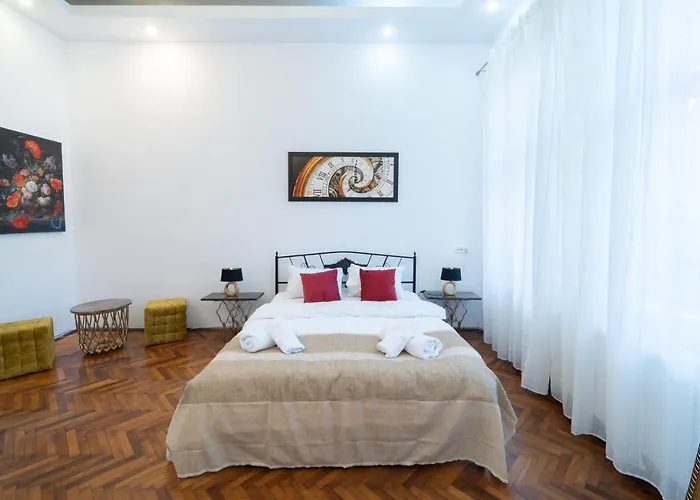 5* Noble House In Historic Center Cluj-Napoca